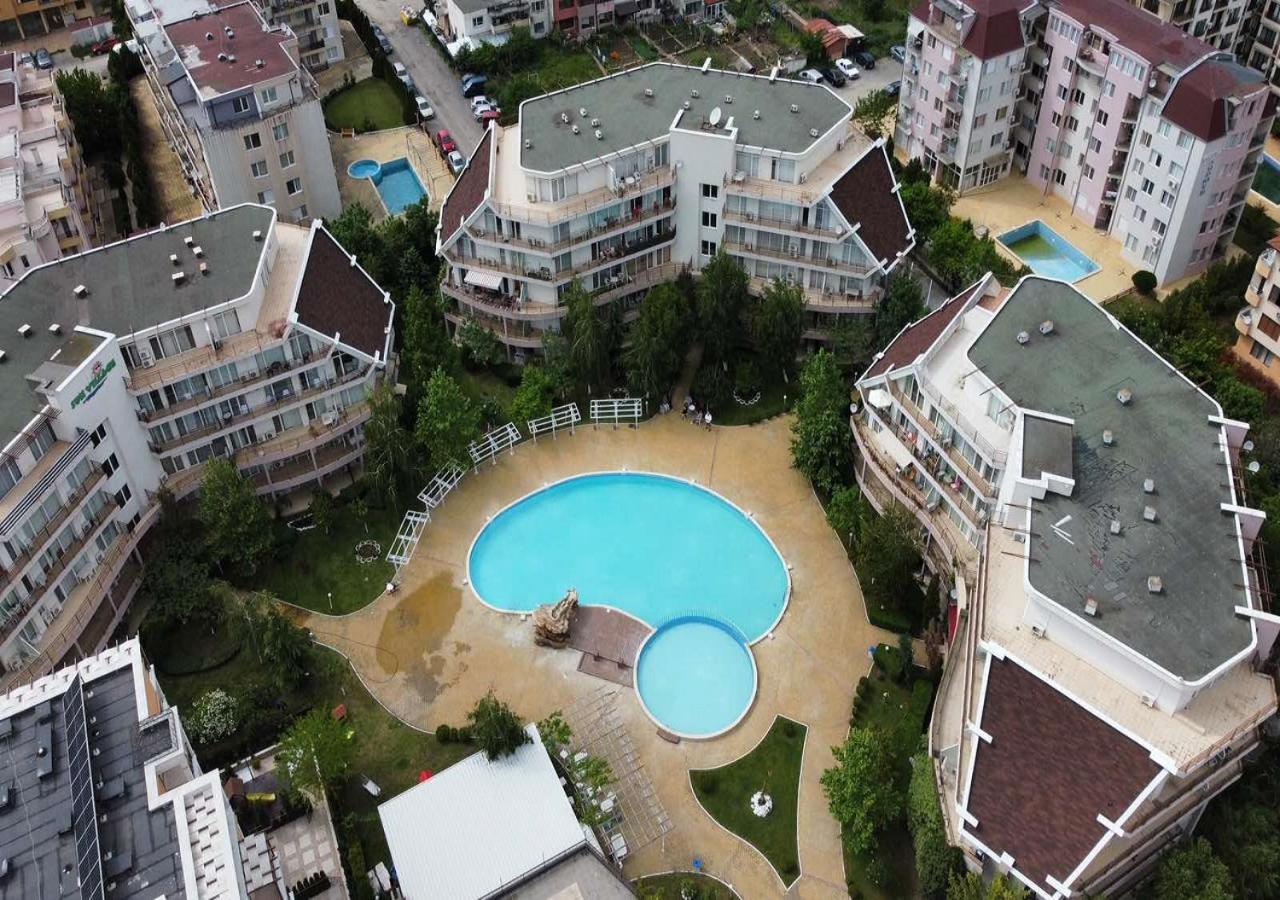 Charis Cozy Family Apart At Sun Village Complex Close To The Beach Sunny Beach Exterior foto
