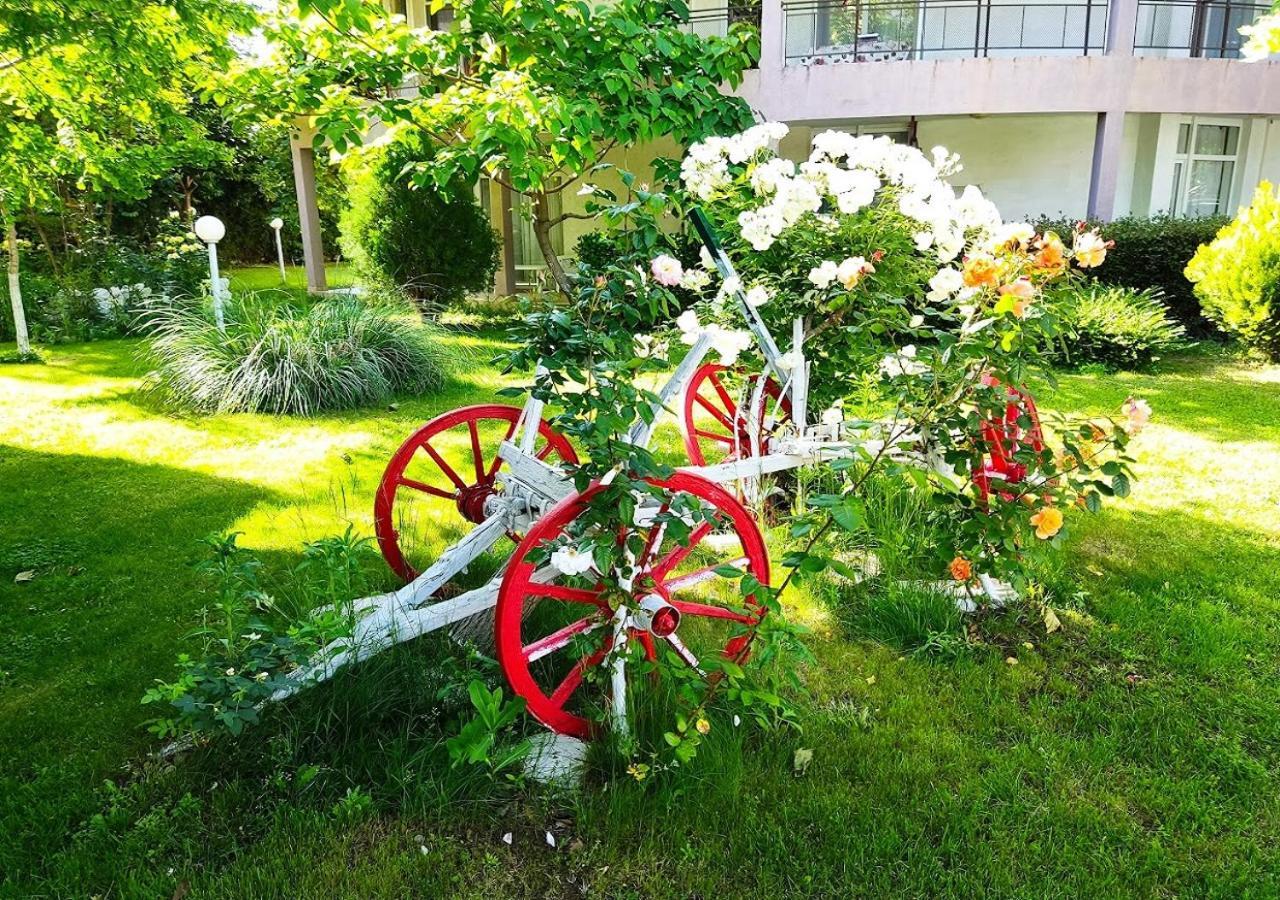 Charis Cozy Family Apart At Sun Village Complex Close To The Beach Sunny Beach Exterior foto