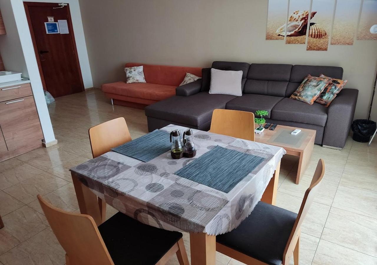 Charis Cozy Family Apart At Sun Village Complex Close To The Beach Sunny Beach Exterior foto